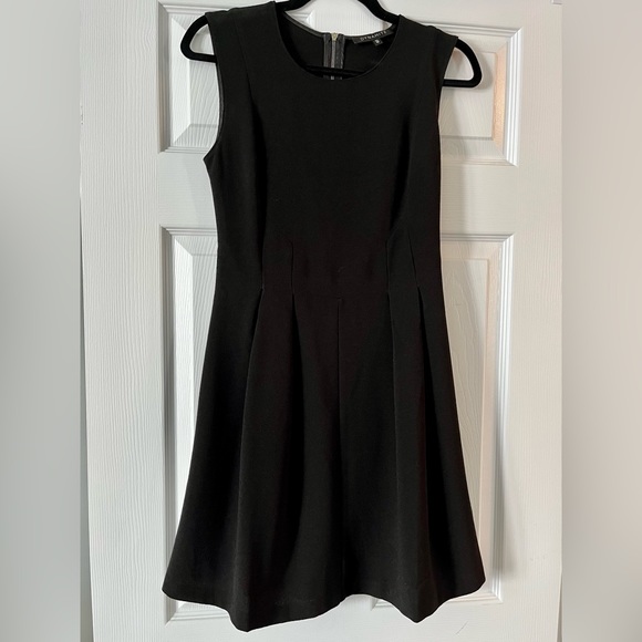 Dynamite Black Dress. Sleeveless Above Knee Length. Fit and Flare. Like New. - Picture 1 of 2